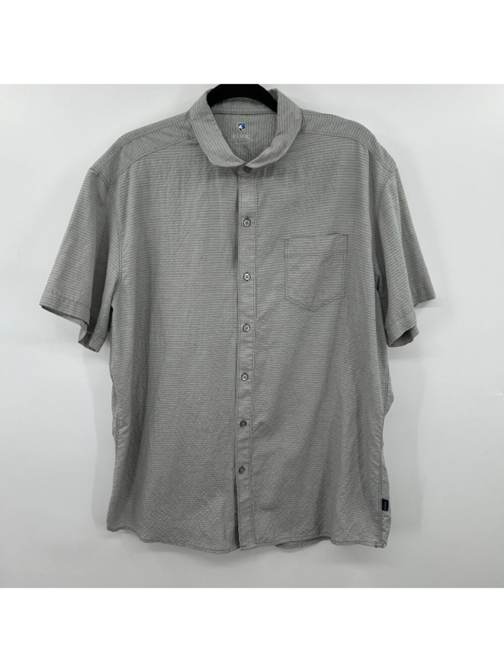 Kuhl Mens Riveara Tapered Fit Short Sleeve Button Down Shirt Men XL Gray Striped